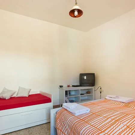 Sa Domu De Nonna Bed & Breakfast